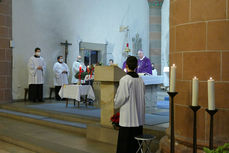 Beauftragung zu Lektorat und Akolythat in St. Marien, Volkmarsen (Foto: Karl-Franz Thiede)